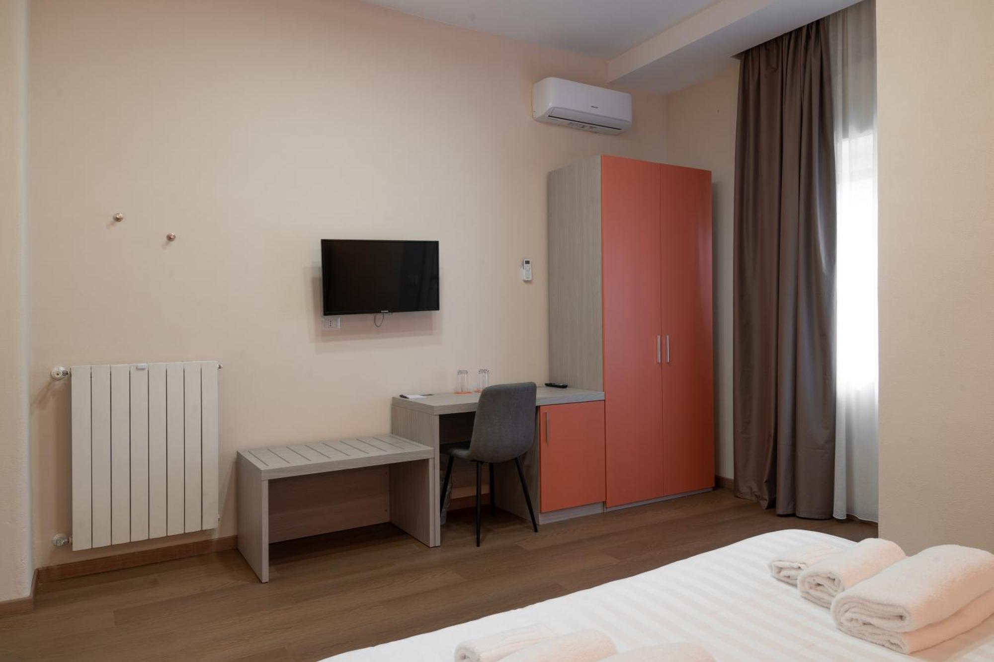 The Sun Hotel Boutique Napoli Екстер'єр фото