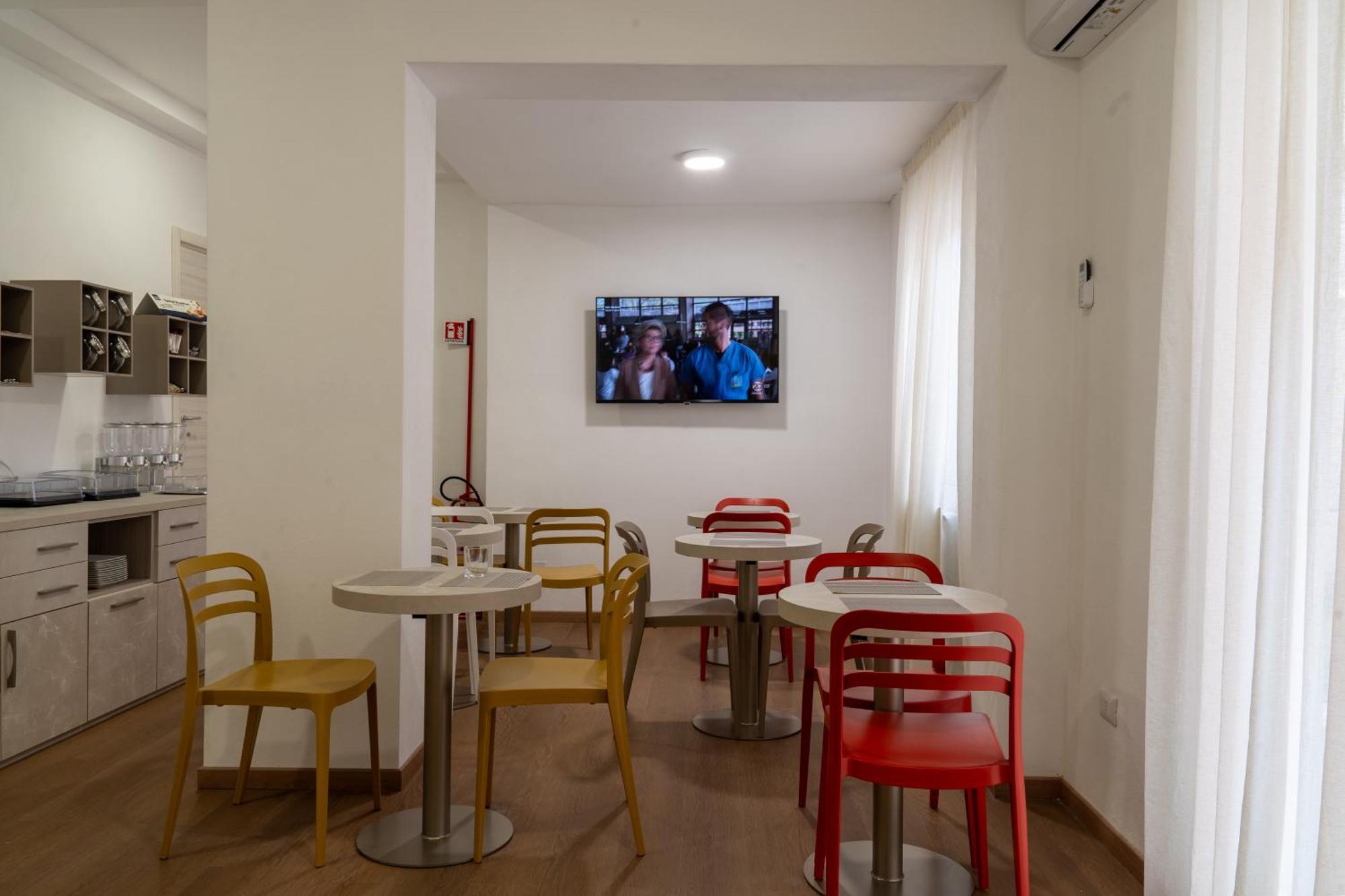 The Sun Hotel Boutique Napoli Екстер'єр фото