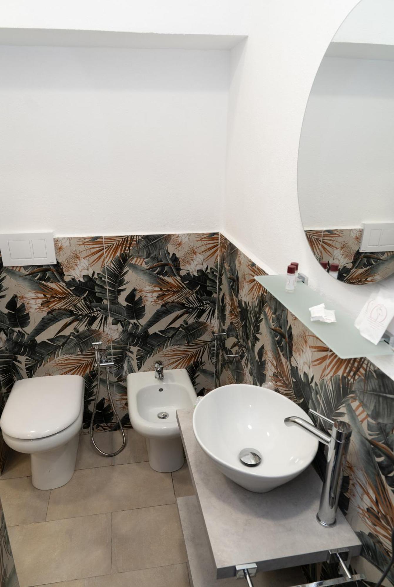 The Sun Hotel Boutique Napoli Екстер'єр фото