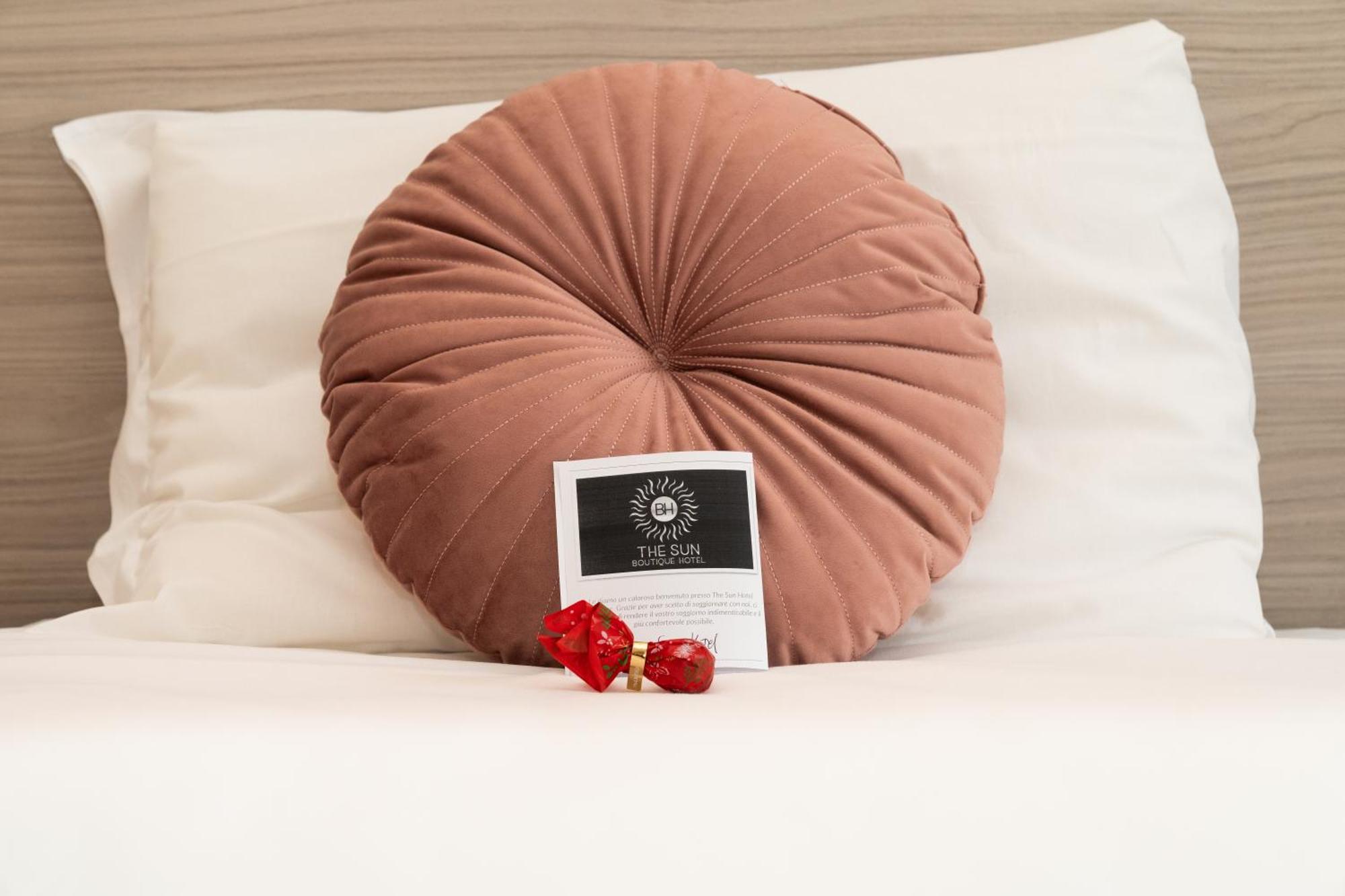 The Sun Hotel Boutique Napoli Екстер'єр фото