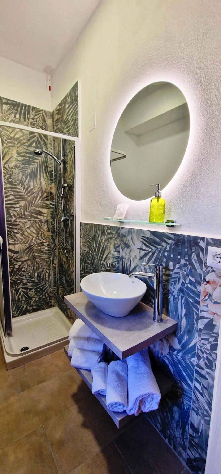 The Sun Hotel Boutique Napoli Екстер'єр фото